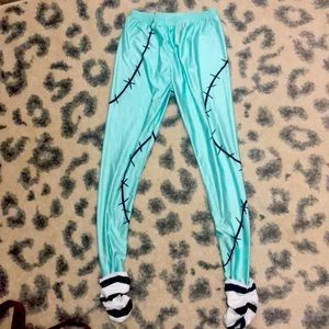 NIGHTMARE BEFORE CHRISTMAS SALLY LEGGINGS